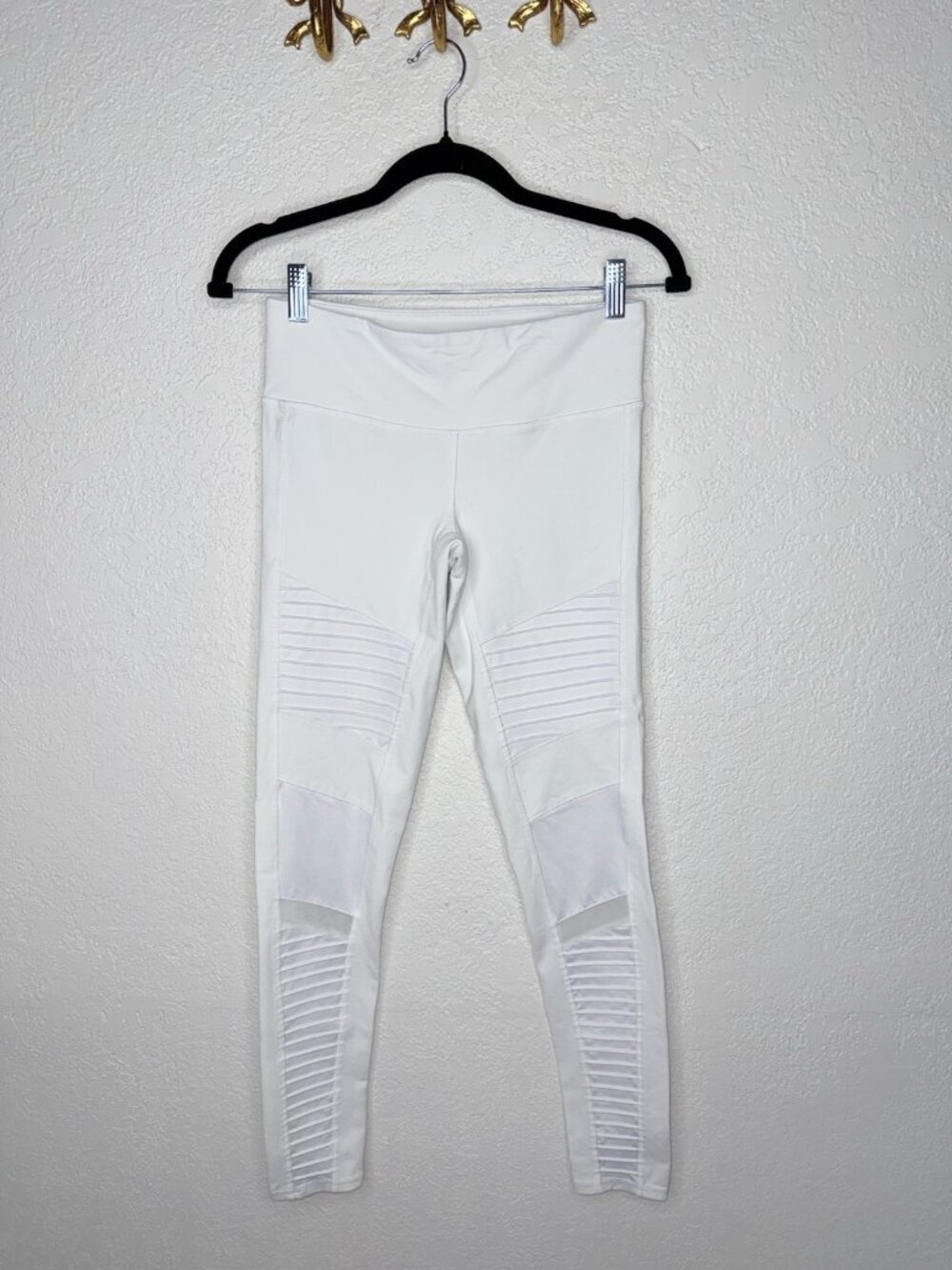 Alo Yoga Moto Leggings Low rise Ribbed Panel Gym Athletic White Size Small F1